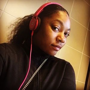 Meet your Posher, Laquiesha